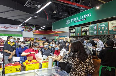 Thấy gì bên trong cửa hàng đa tiện ích Fresh & Chill mà Masan vừa khai trương?